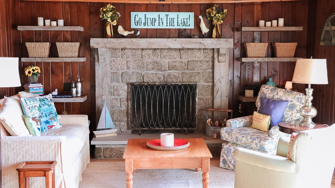 Photo of Livingroom in Raymond