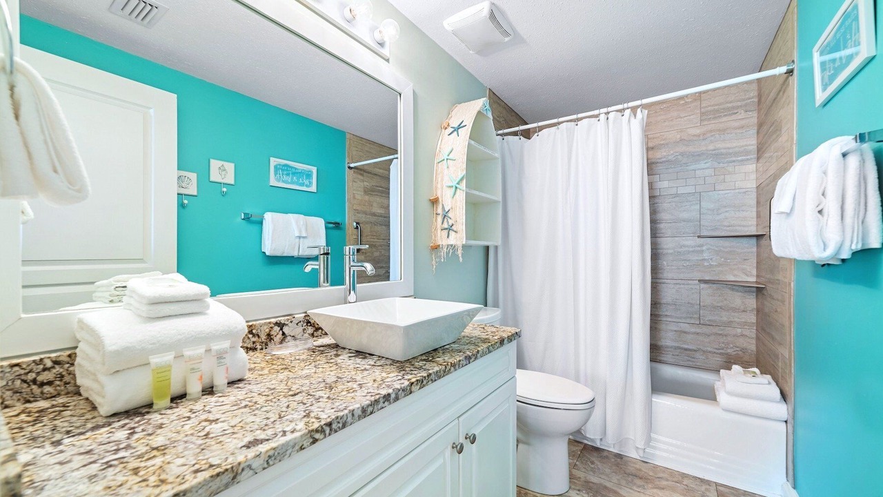 Photo of Bathroom in Orange Beach