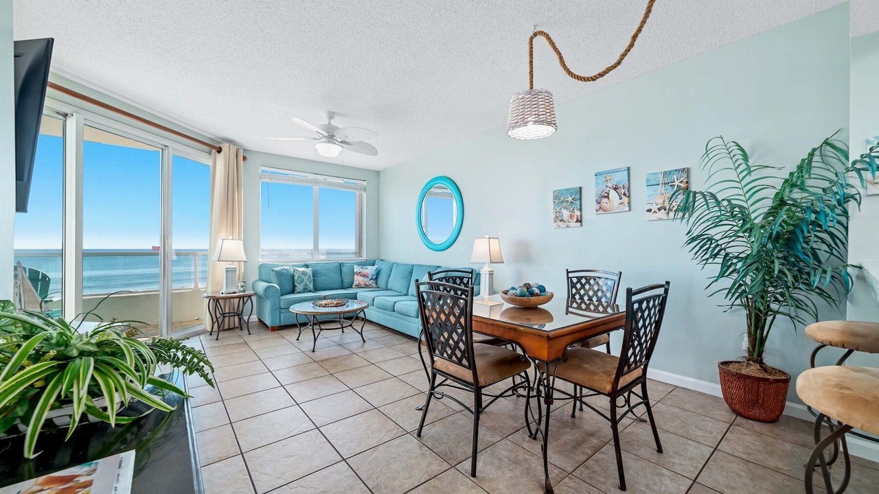 Photo of Livingroom in Orange Beach
