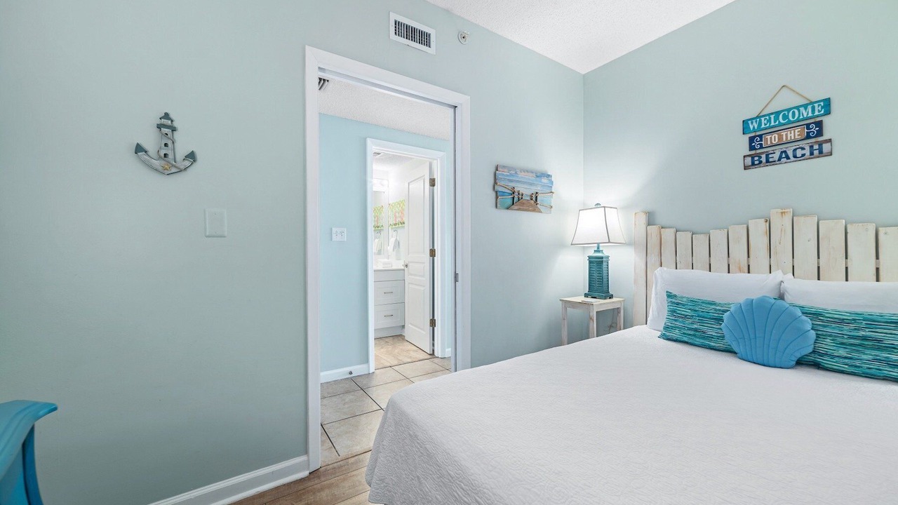 Photo of Bedroom in Orange Beach