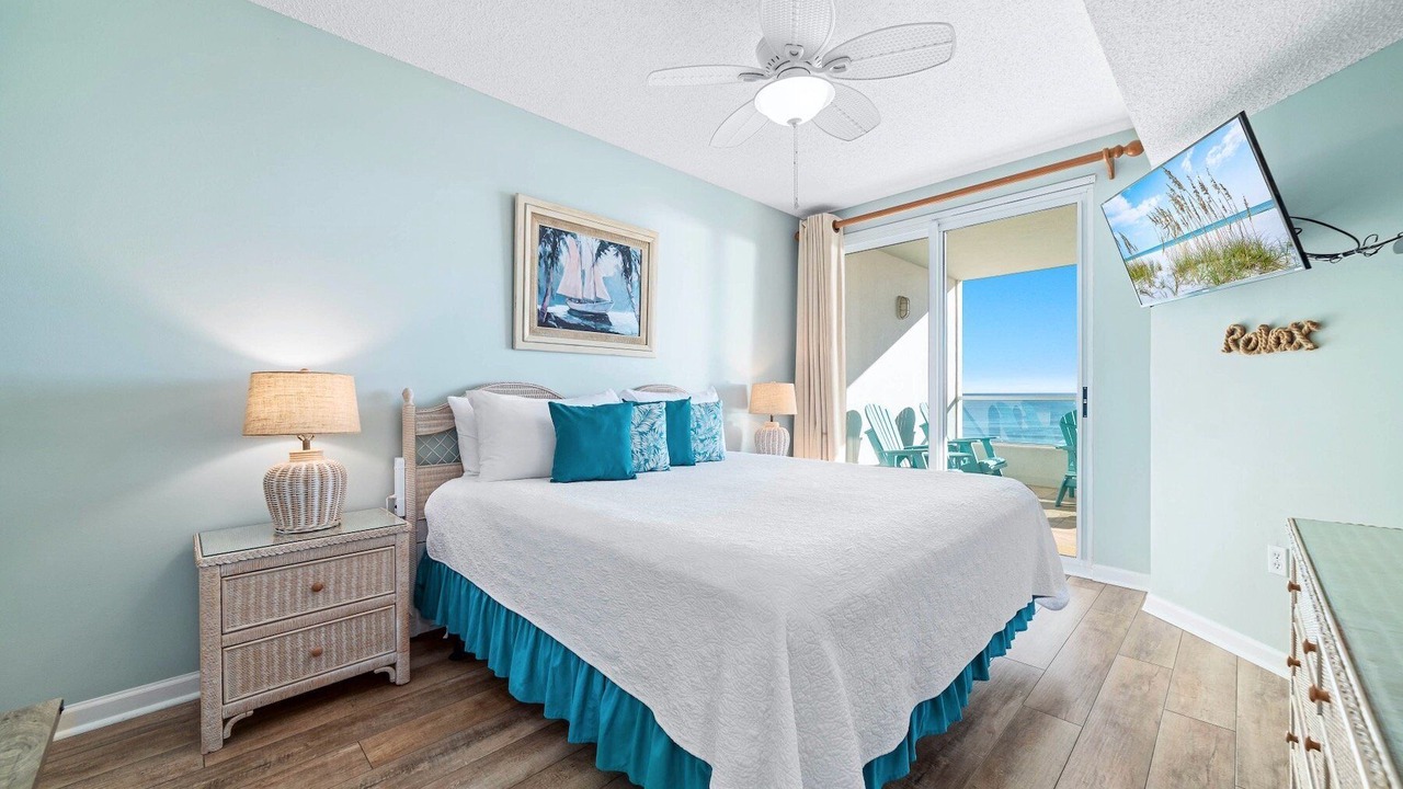 Photo of Bedroom in Orange Beach