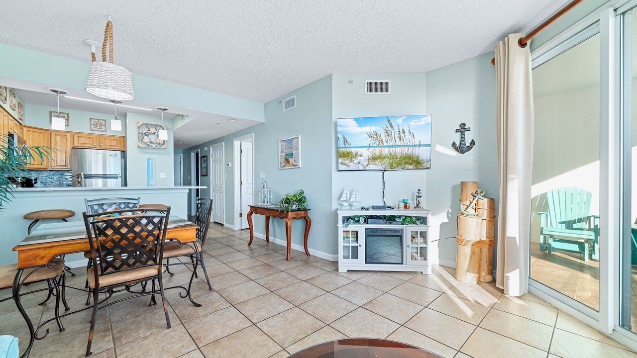 Photo of Livingroom in Orange Beach