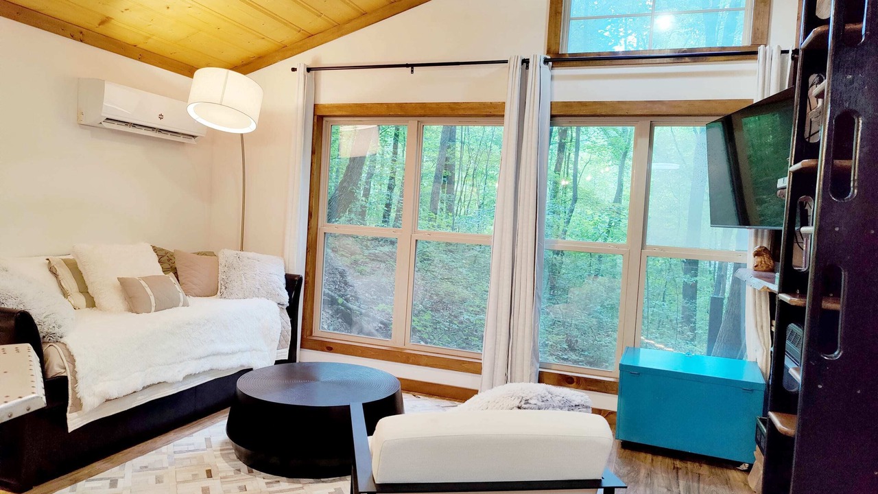 Photo of Livingroom in Monteagle