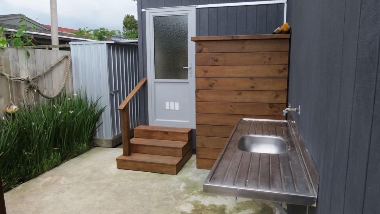 Photo of Others in One Tree Point