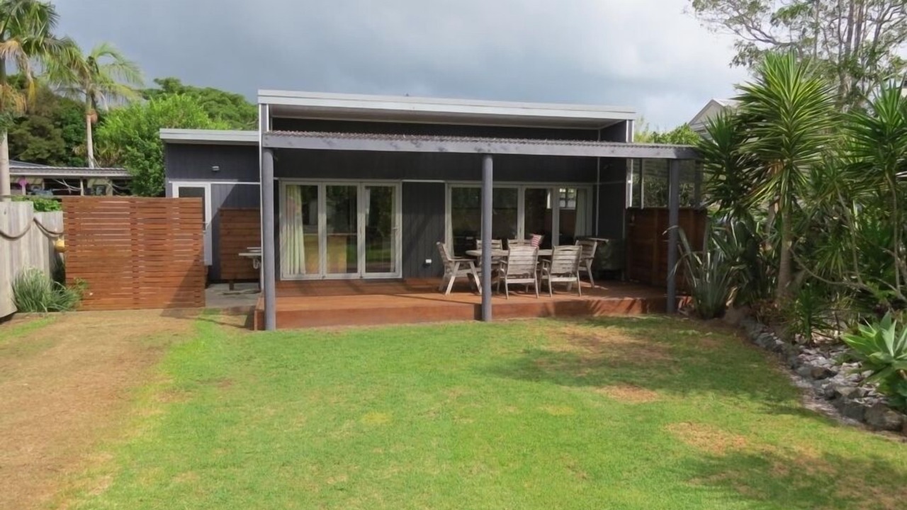 Photo of Others in One Tree Point