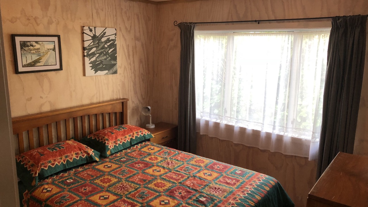 Photo of Others in One Tree Point