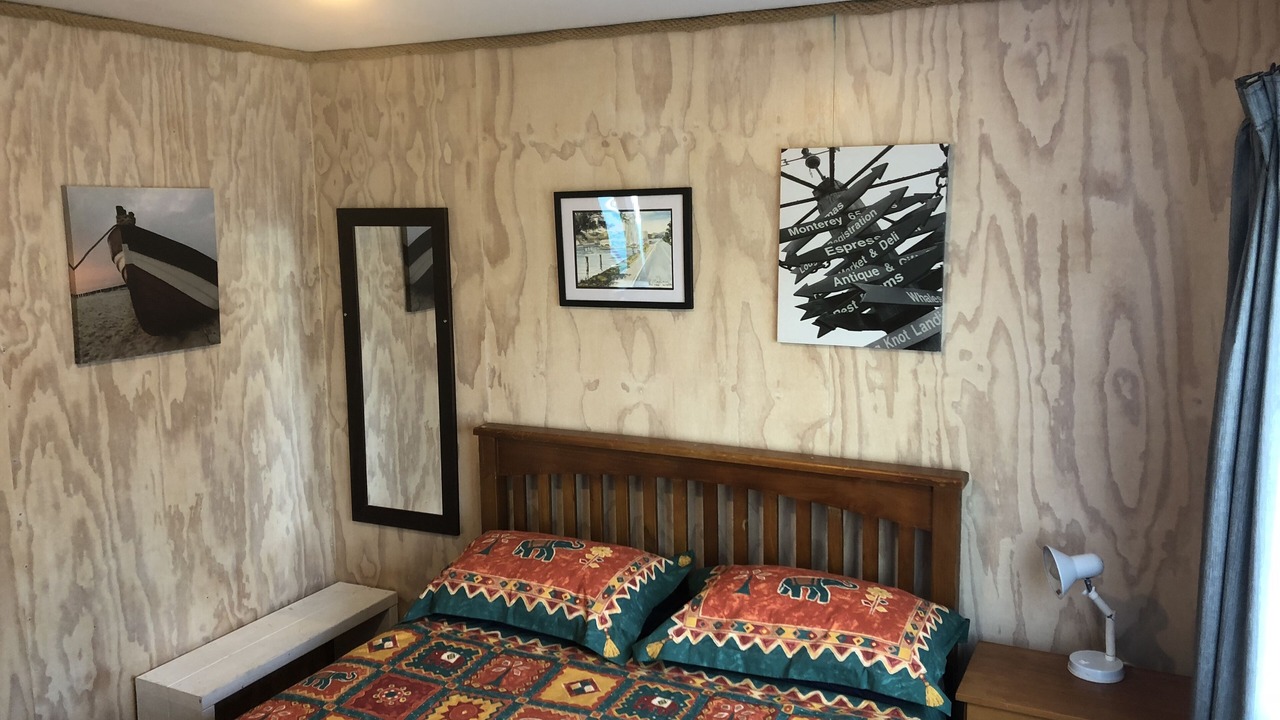 Photo of Others in One Tree Point