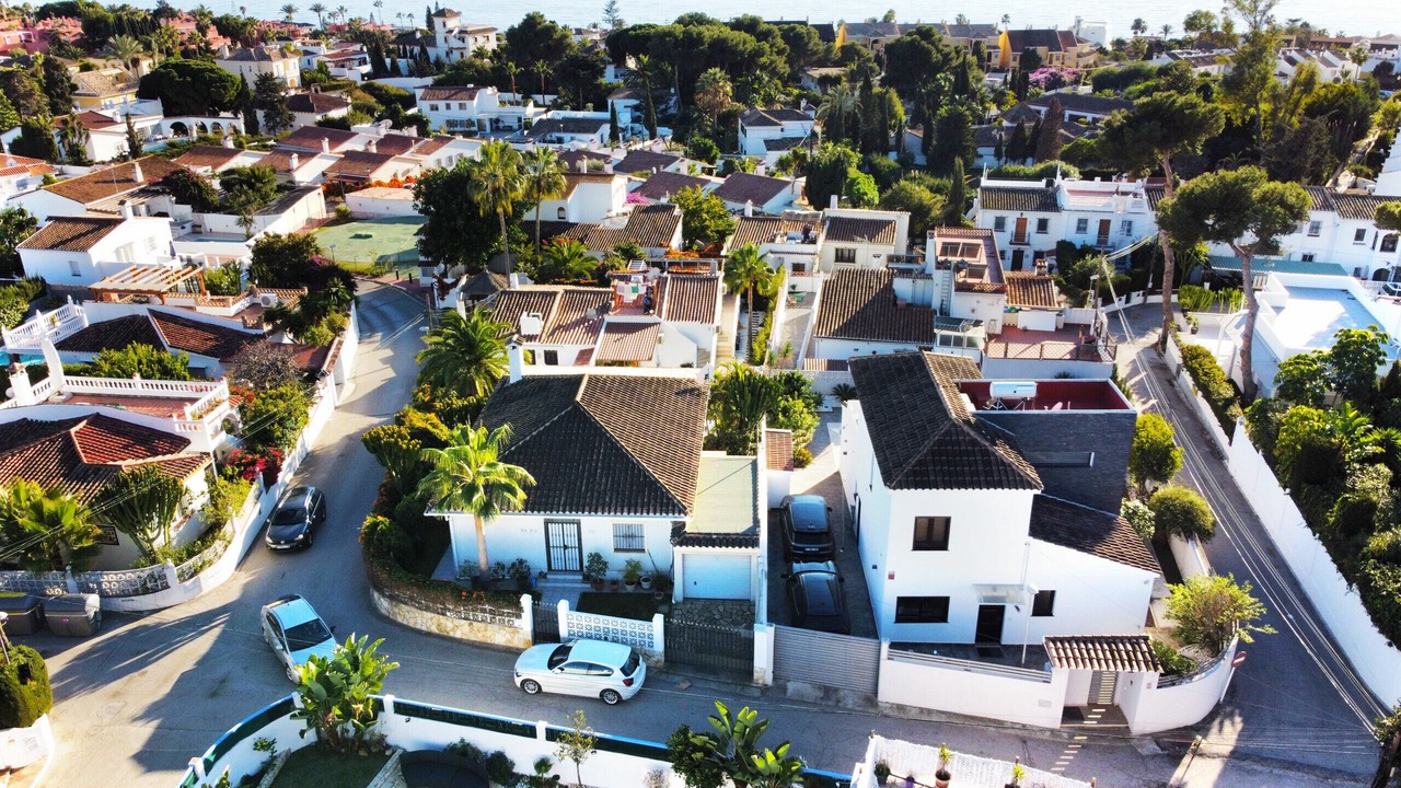 Photo of Others in Urbanizacion Costabella