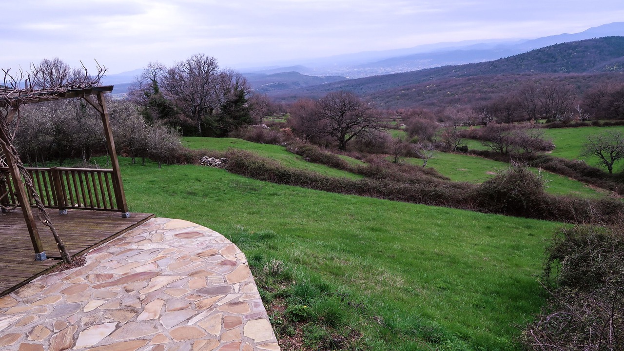 Photo of Outdoor in Saint-Laurent-sous-Coiron
