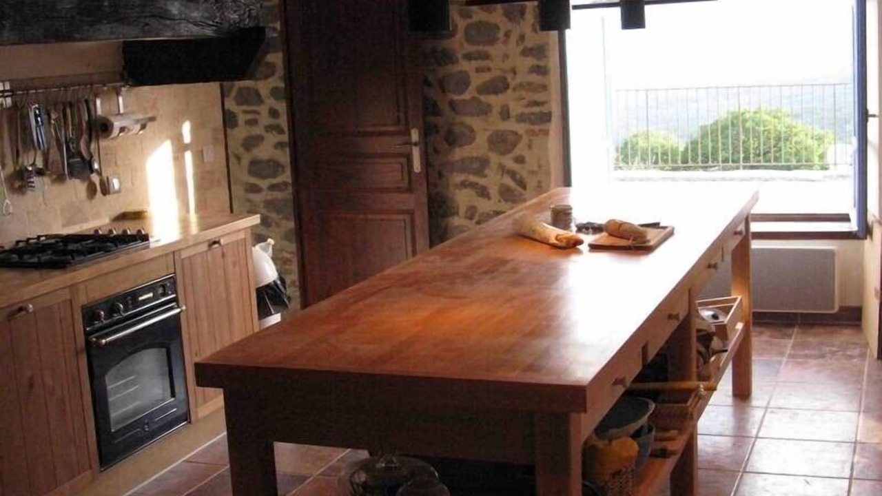 Photo of Kitchen in Saint-Laurent-sous-Coiron