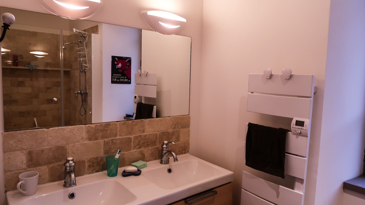 Photo of Bedroom in Saint-Laurent-sous-Coiron