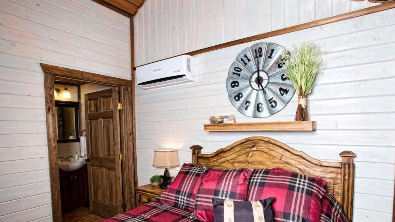 Photo of Bedroom in Hamlin