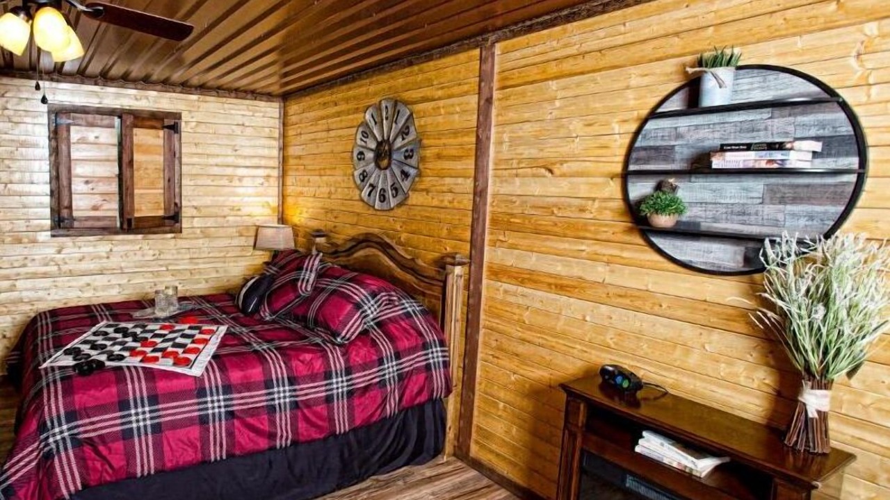 Photo of Bedroom in Hamlin