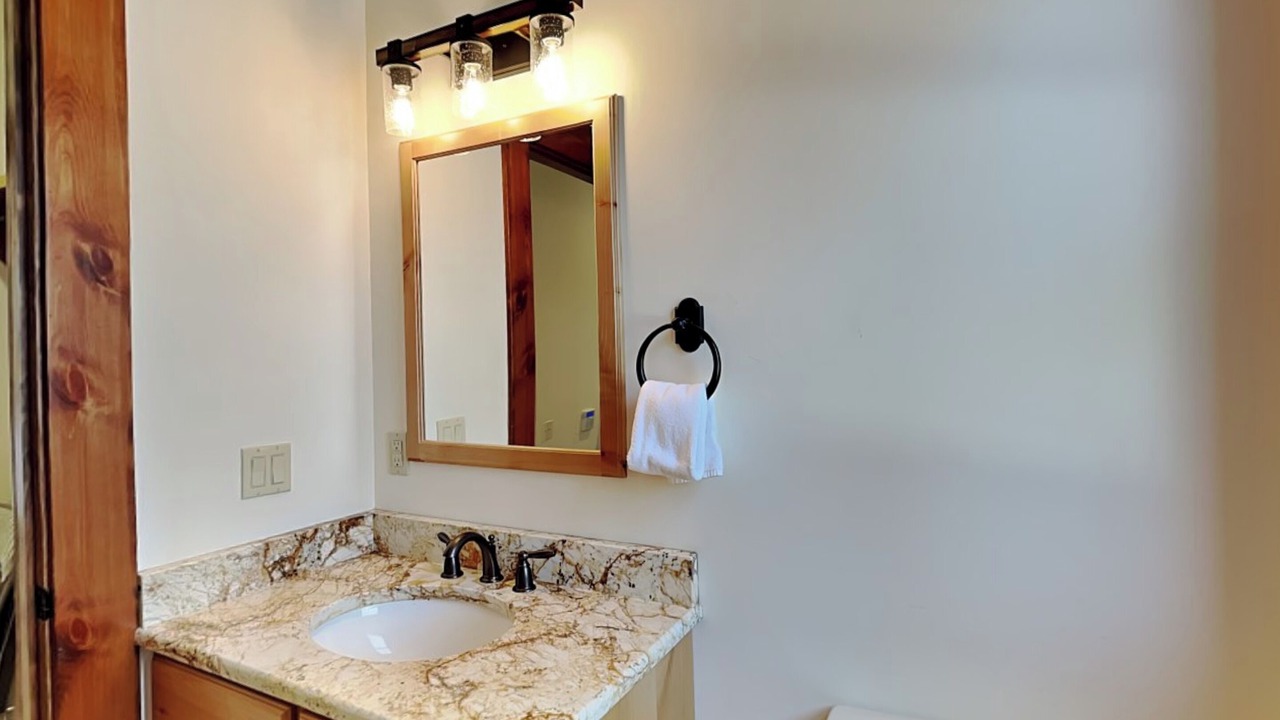 Photo of Bathroom in Oakland