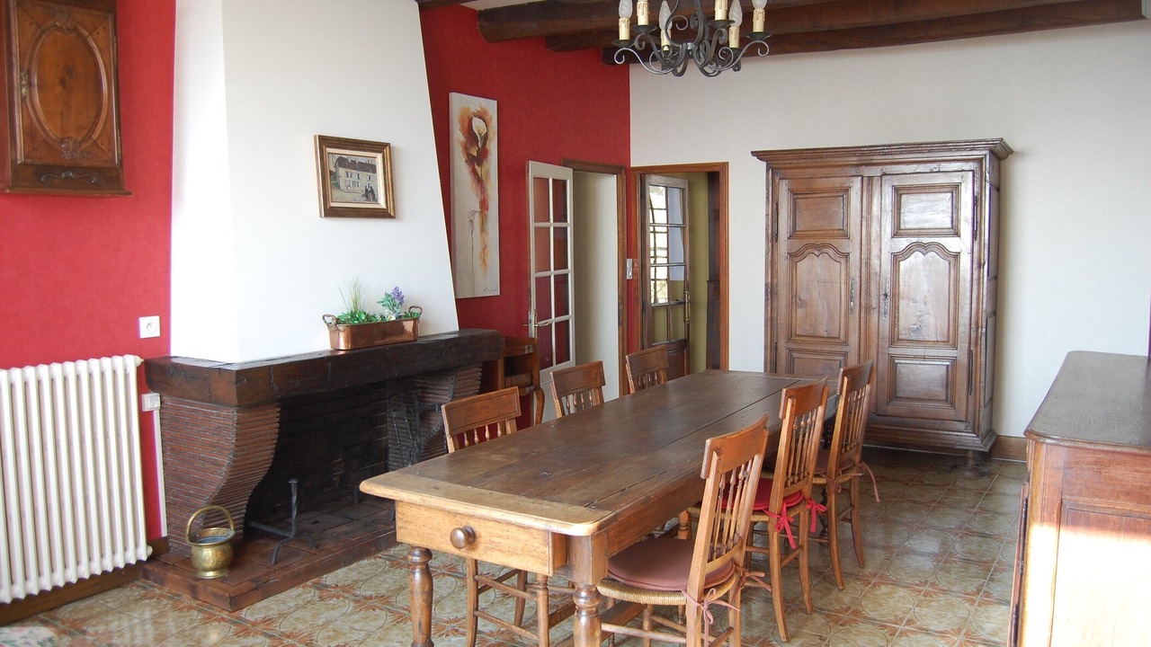 Photo of Livingroom in Langres