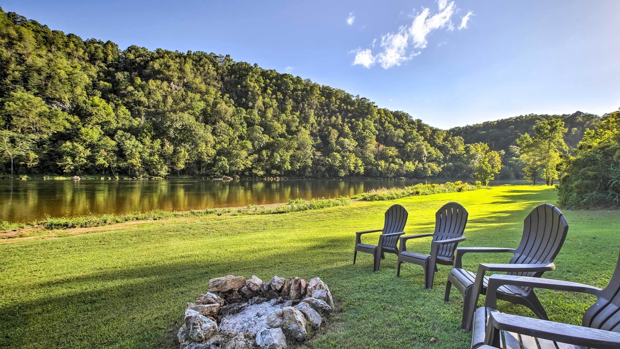 Photo of Others in Cotter