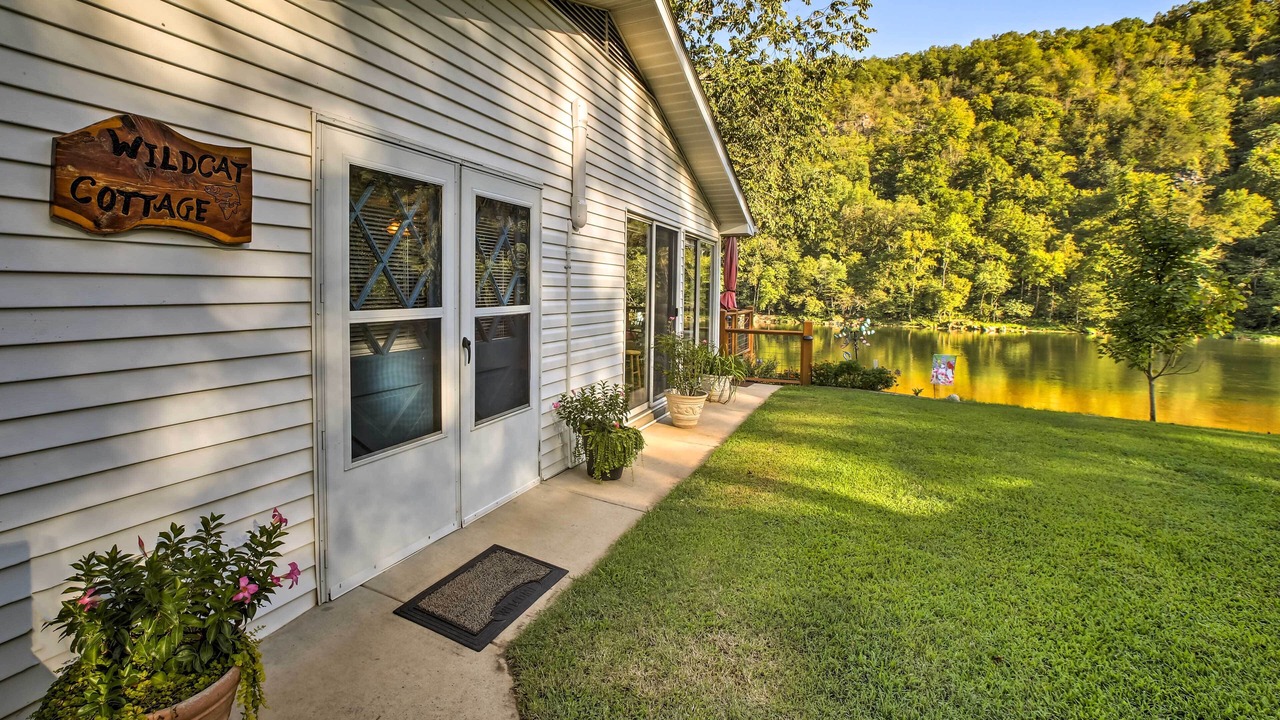 Photo of Others in Cotter