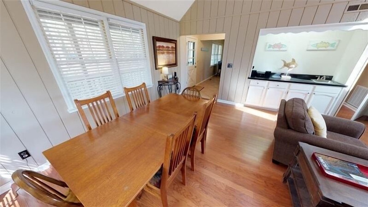 Photo of Livingroom in Huddleston