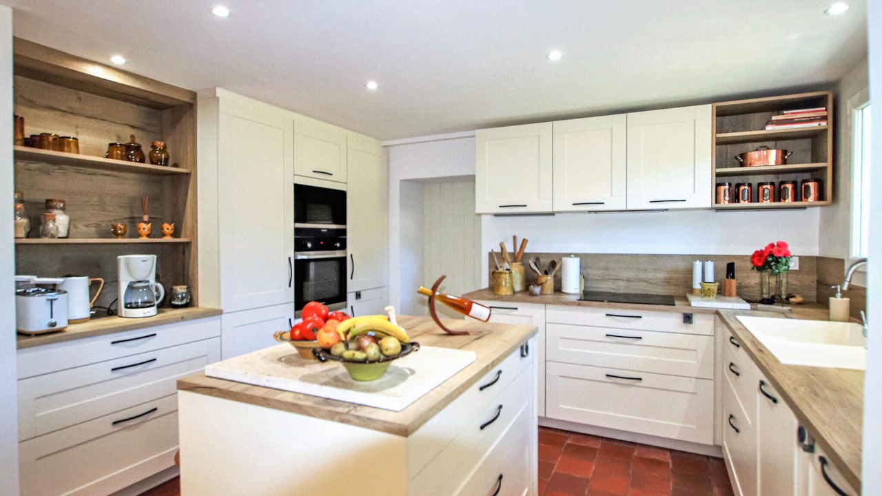 Photo of Others in Mondragon