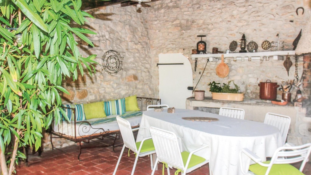 Photo of Others in Mondragon