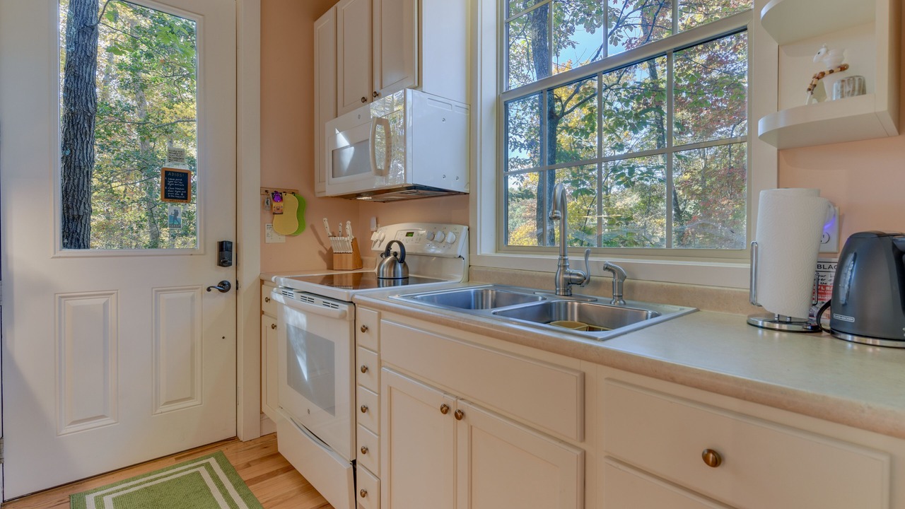 Photo of Kitchen in Hot Springs