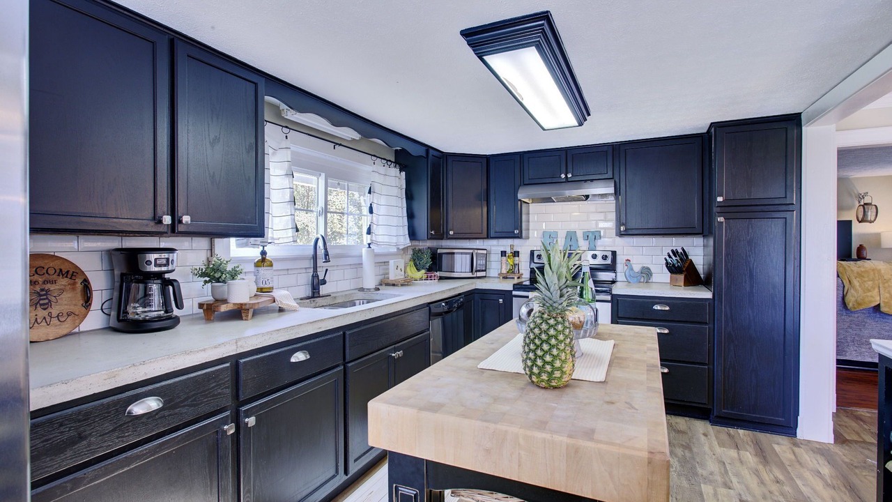Photo of Kitchen in Schley