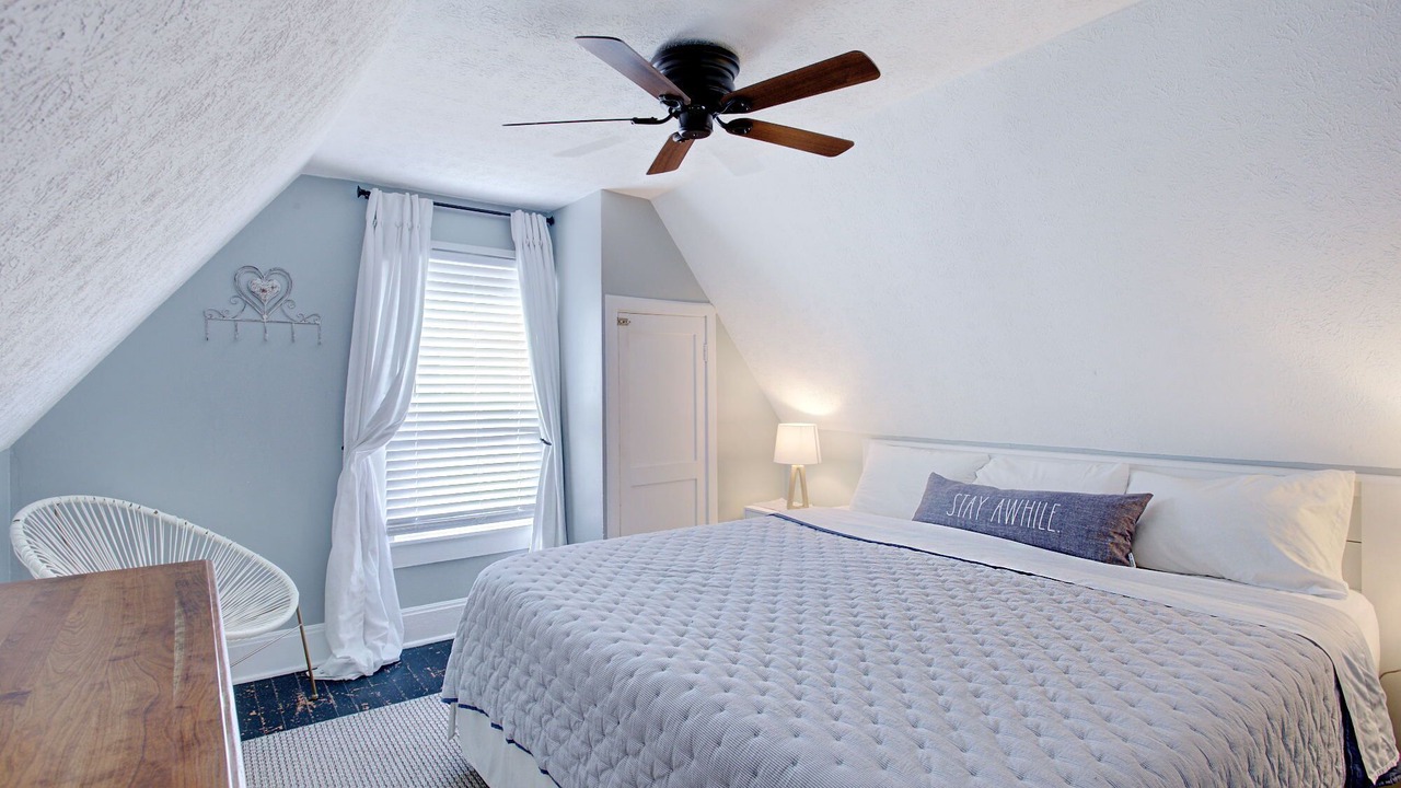 Photo of Bedroom in Schley