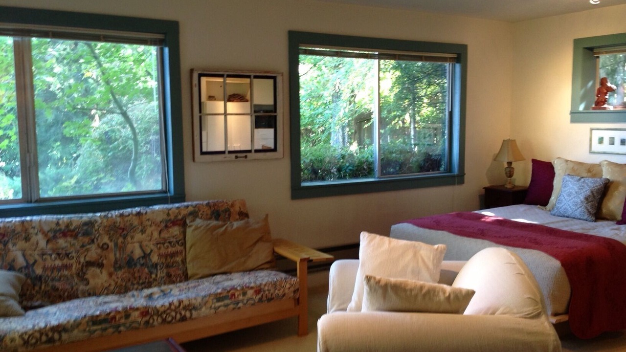 Photo of Outdoor in Ashland