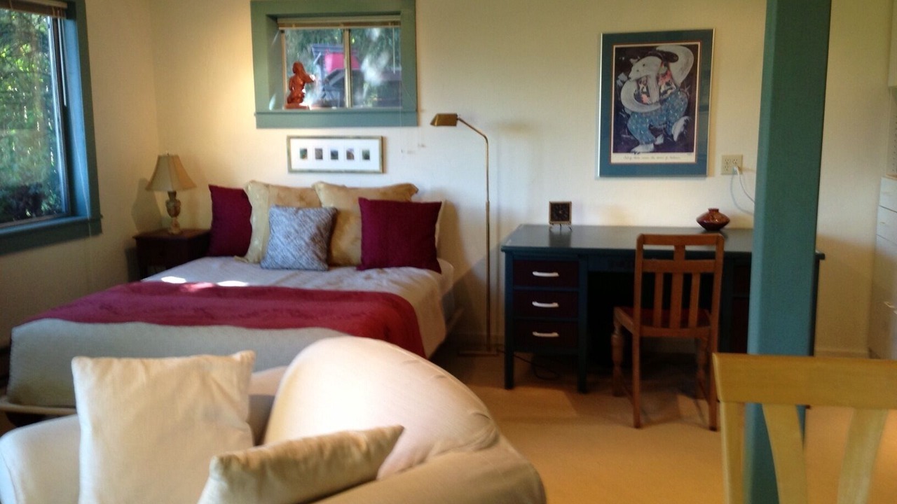 Photo of Bedroom in Ashland