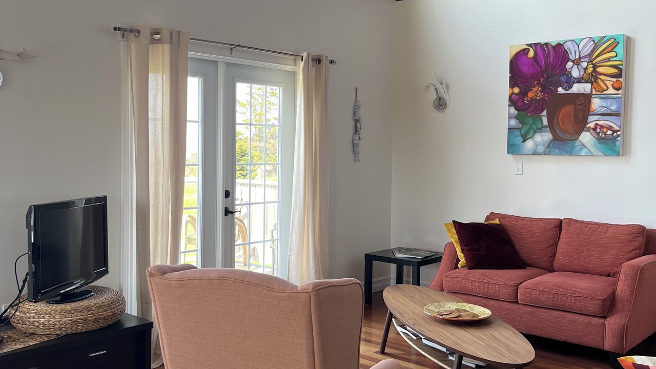 Photo of Livingroom in Point Prim