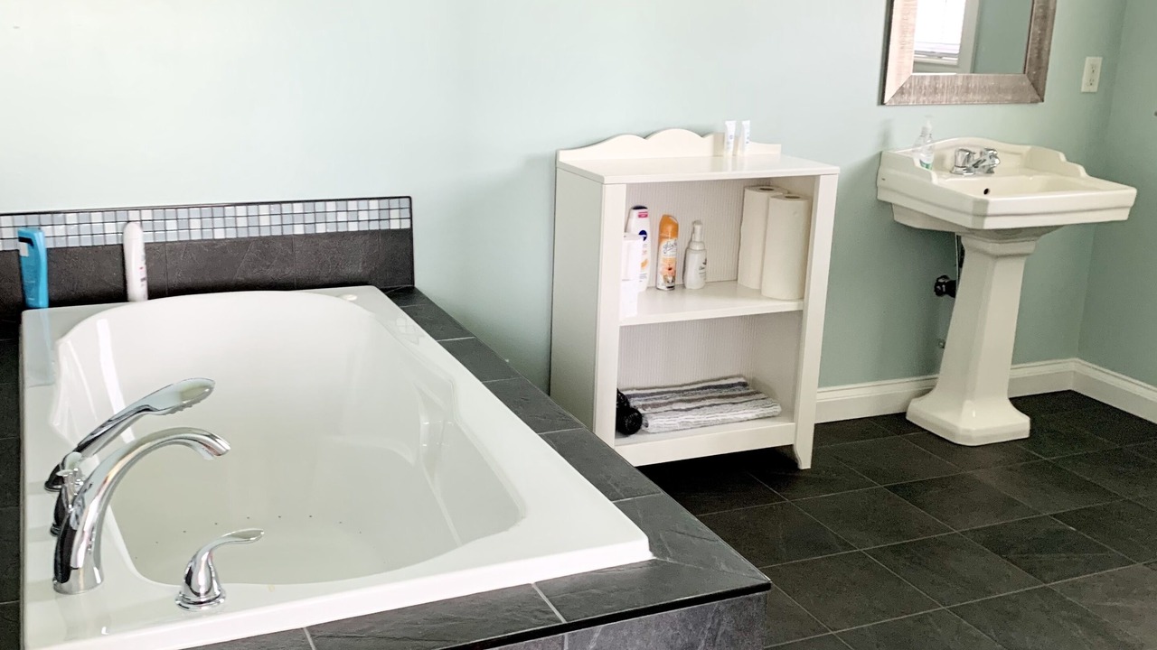 Photo of Bathroom in Point Prim