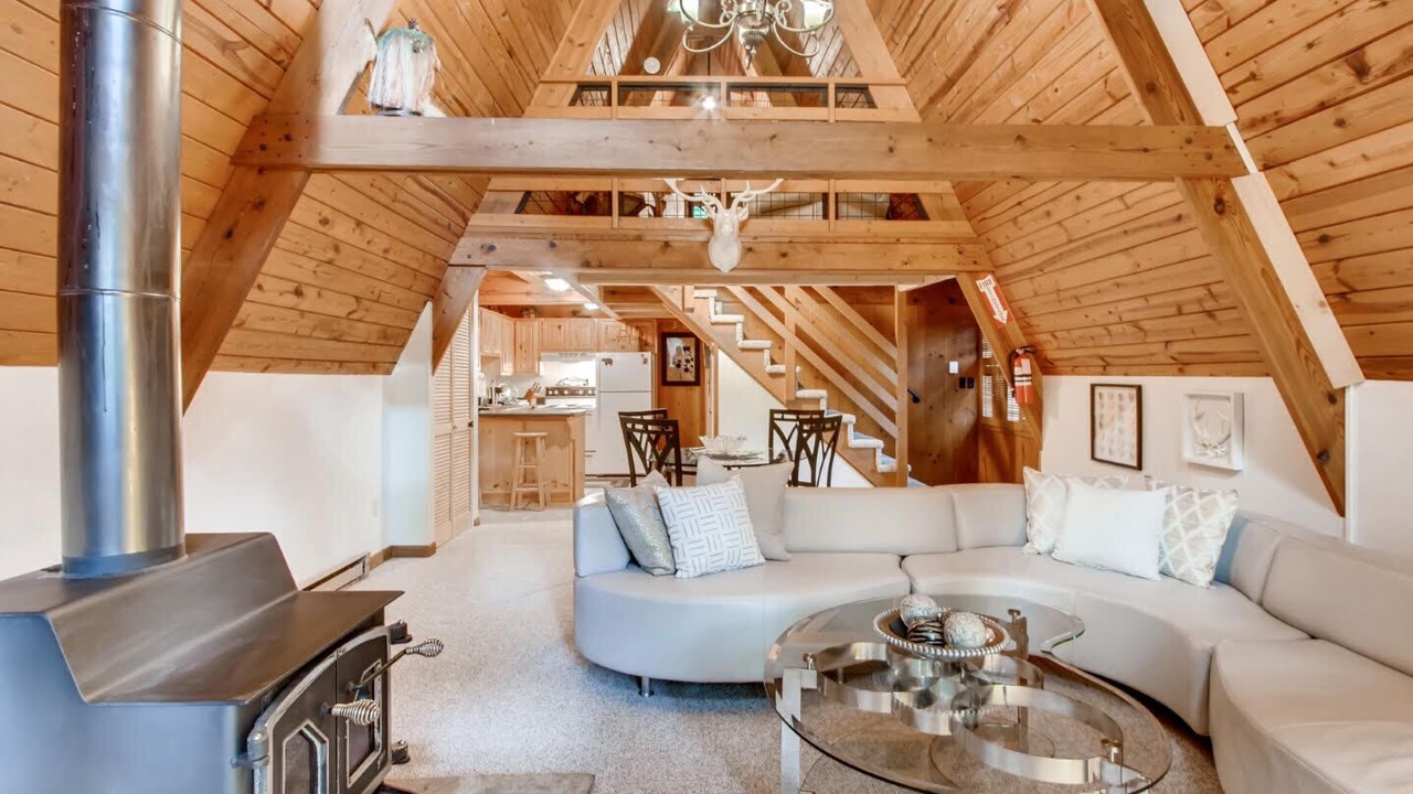 Photo of Bedroom in Chalet Village