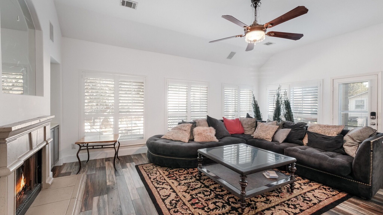 Photo of Livingroom in Wetmore