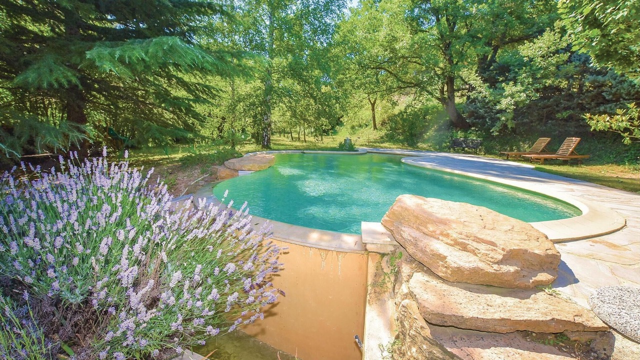 Photo of Outdoor in Malaucene