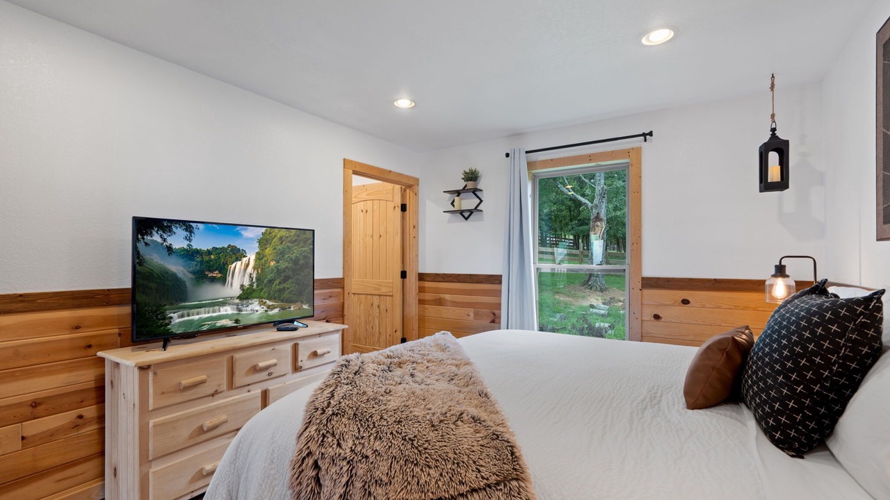 Photo of Bedroom in Bryant