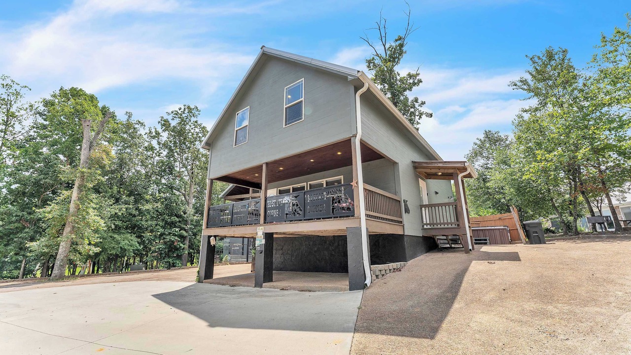 Photo of Outdoor in Bryant