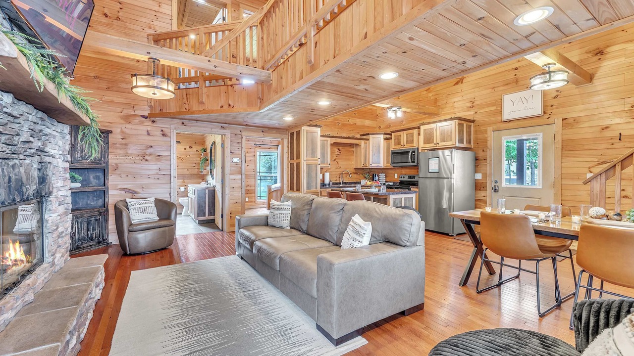 Photo of Livingroom in Bryant