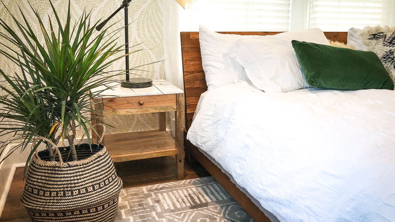 Photo of Bedroom in Lockeland Springs