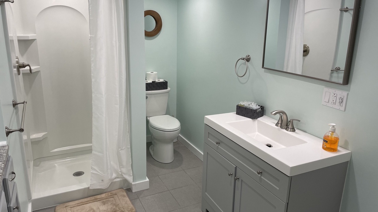 Photo of Bathroom in Castleton