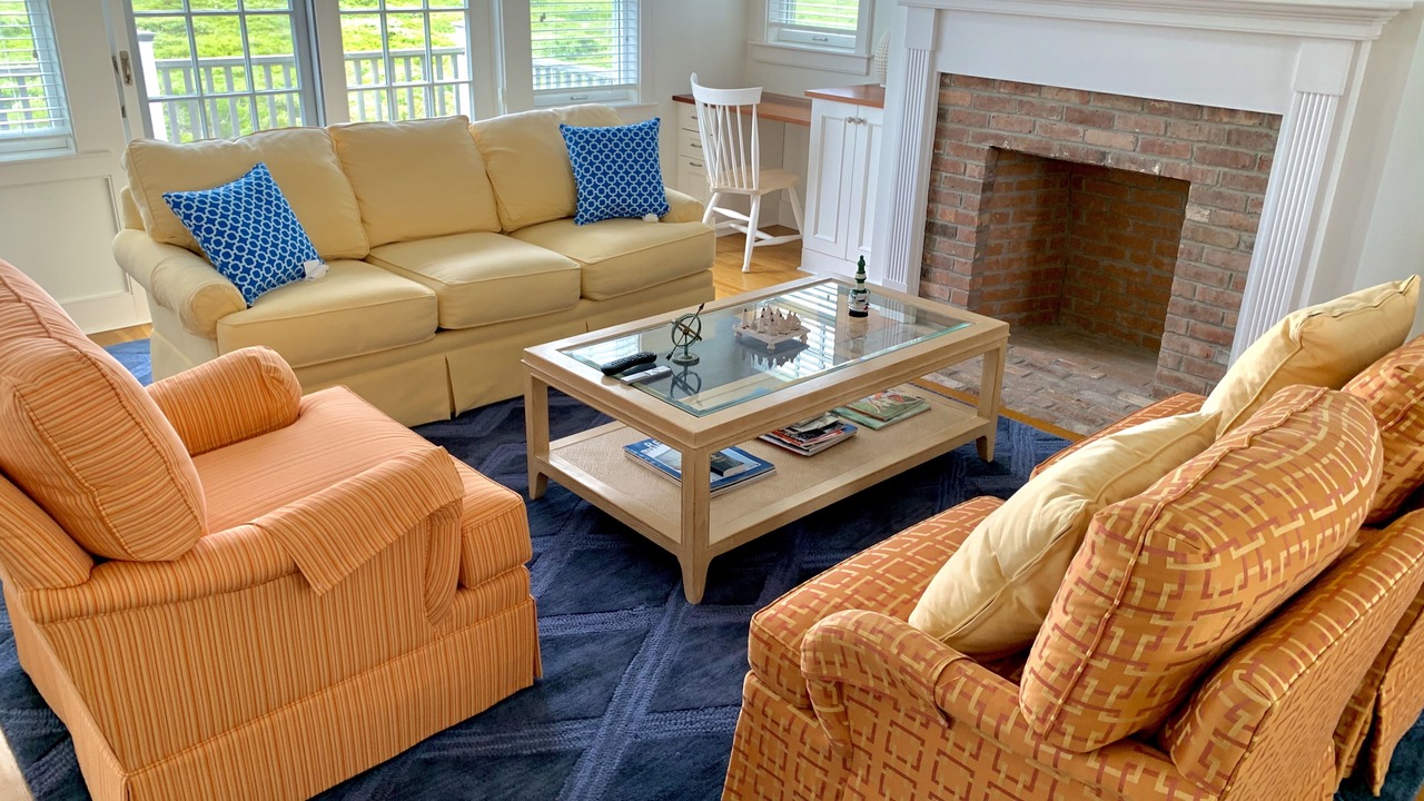 Photo of Livingroom in Tom Nevers