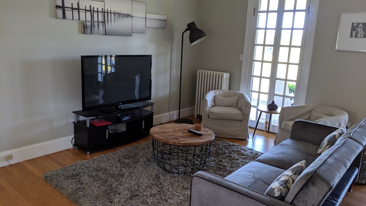 Photo of Livingroom in Crownsville