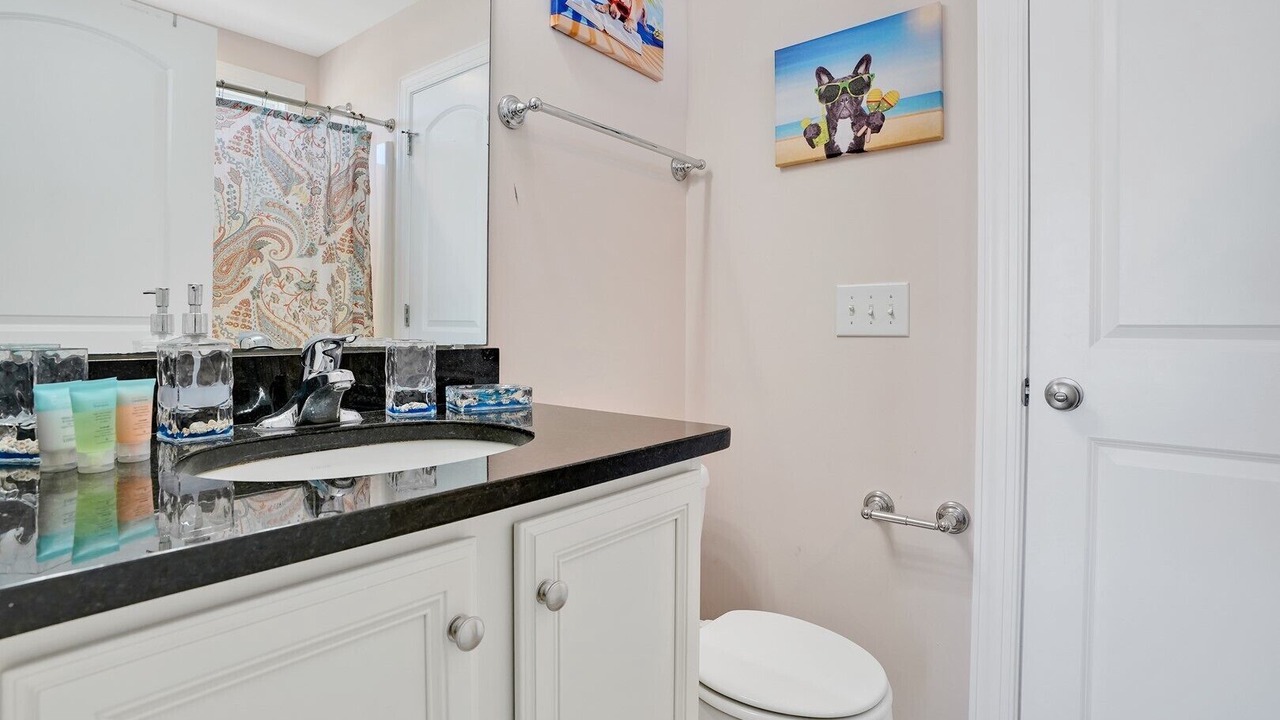 Photo of Bathroom in Long Beach
