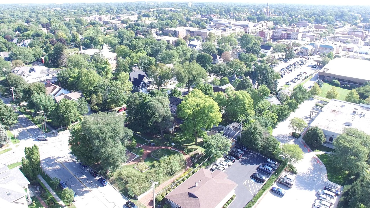 Photo of Outdoor in Naperville