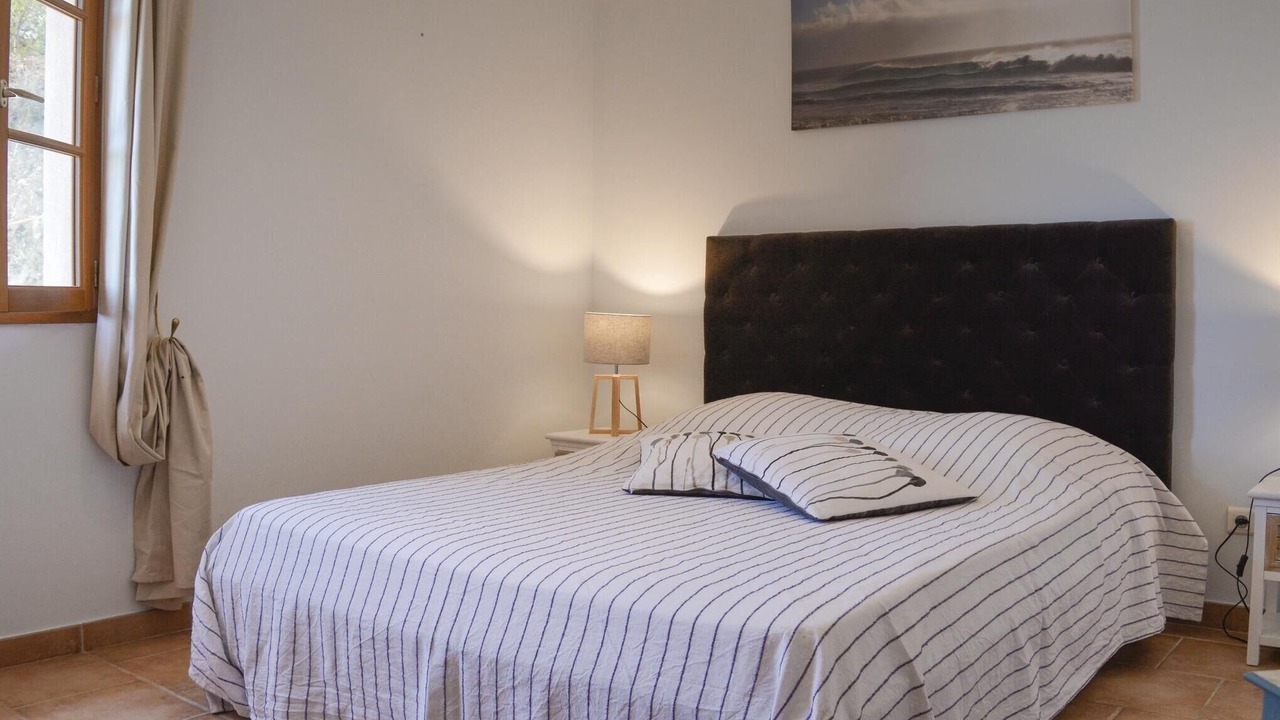 Photo of Others in Nessa