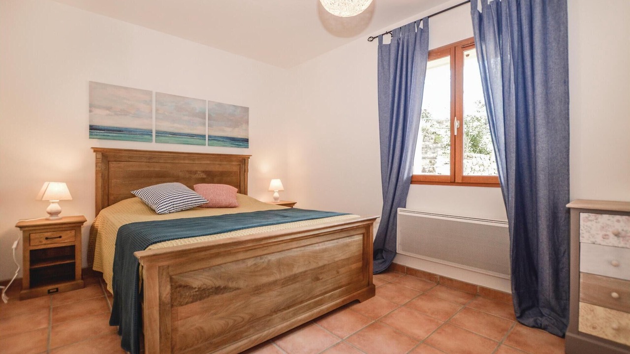 Photo of Others in Nessa