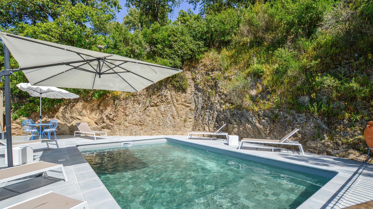 Photo of Others in Nessa