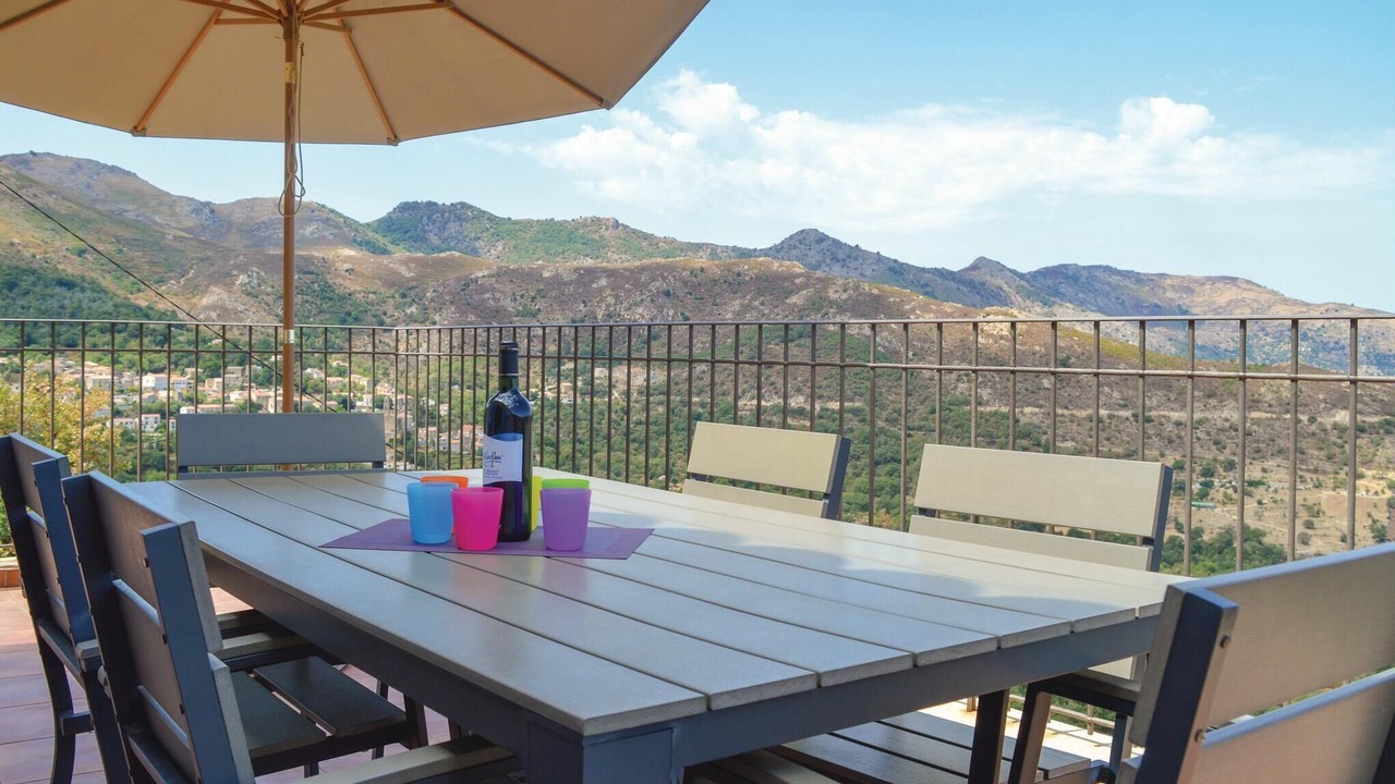 Photo of Others in Nessa