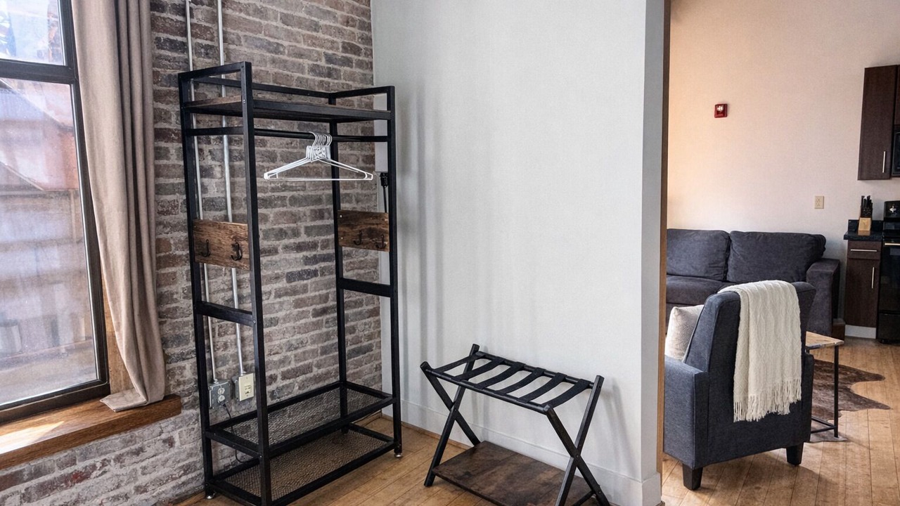 Photo of Livingroom in Downtown Nashville