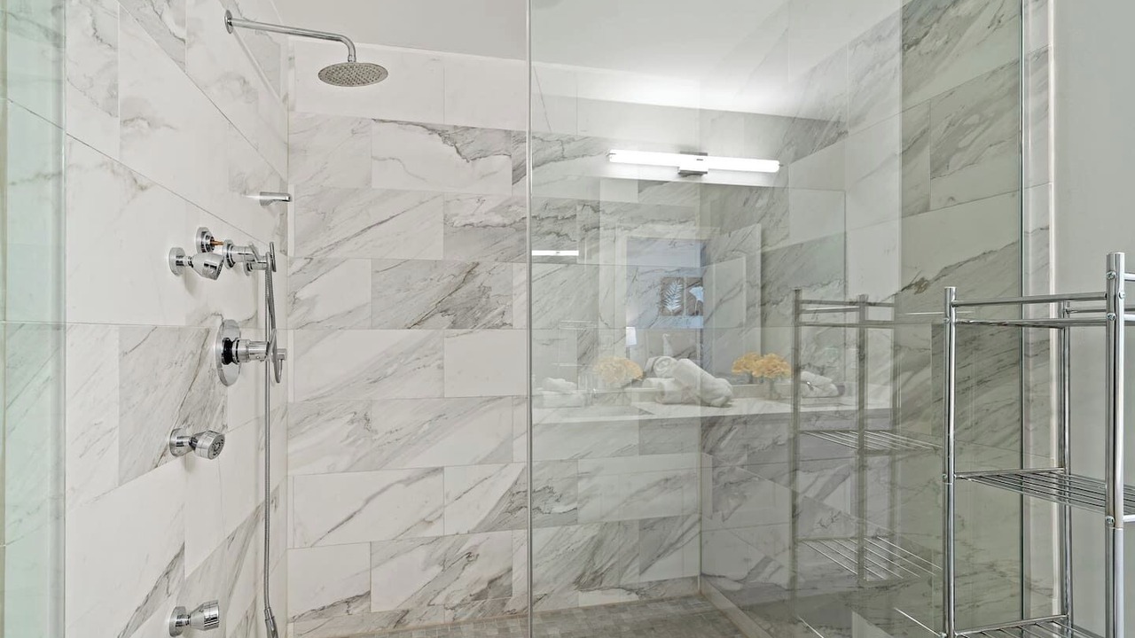Photo of Bathroom in Avondale