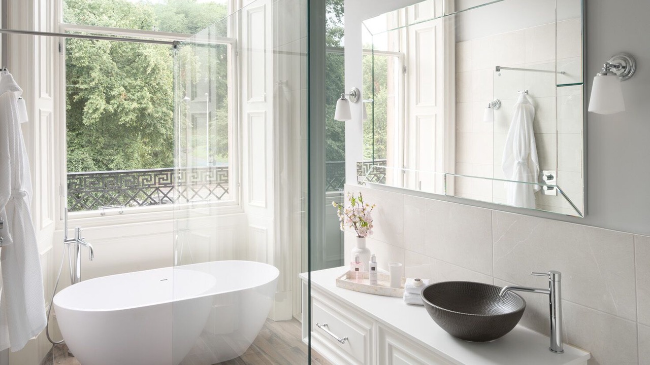 Photo of Others in Leith